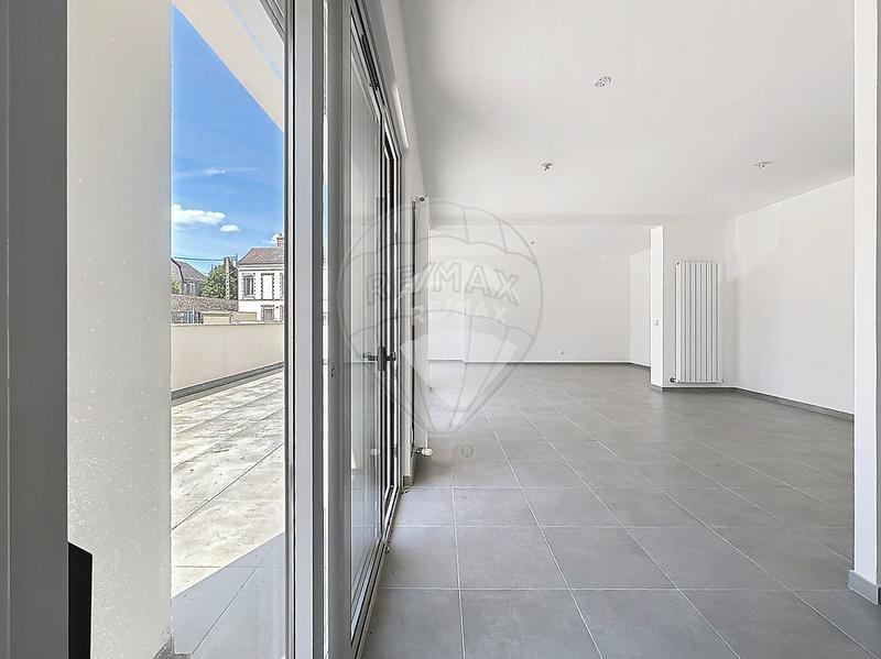 Appartement - 97 m² - 4 pièces