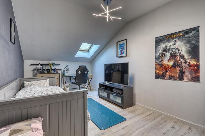 Appartement - 170 m² - 7 pièces