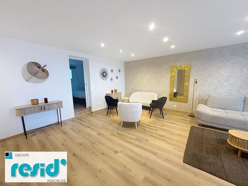 Appartement - 9 m² - 4 pièces