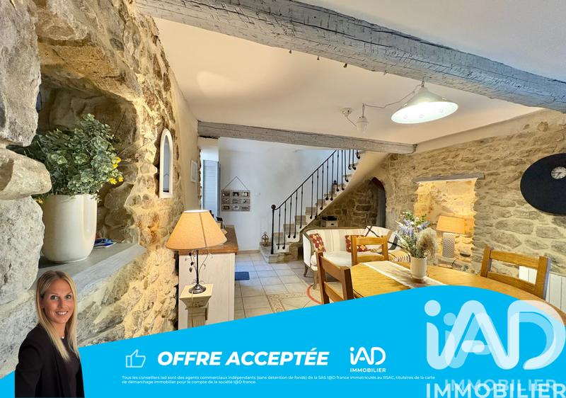 Maison de village - 85 m² - 4 pièces