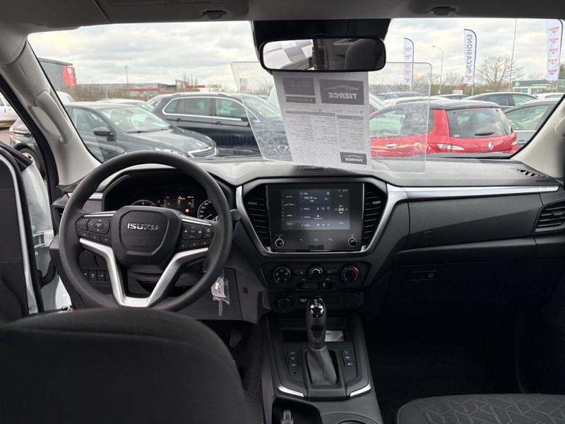 Isuzu d-max Space Cab Bb+