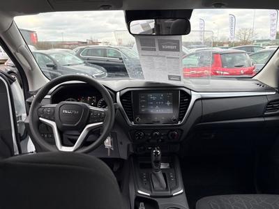 Isuzu d-max Space Cab Bb+