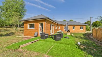 Maison - 95 m² - 4 pièces