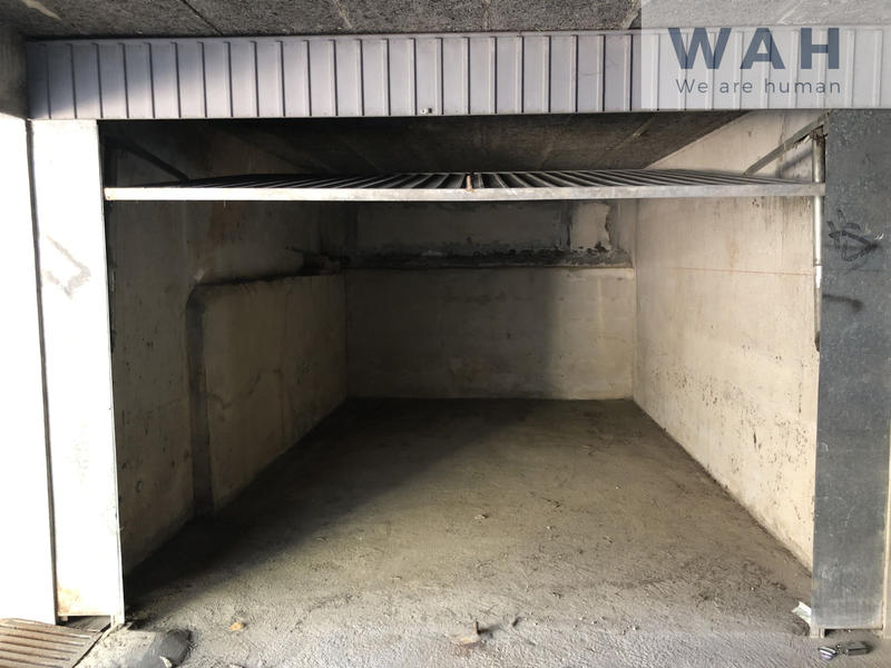 Parking / Garage - 23 m²