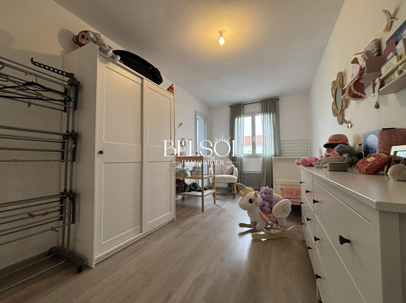 Appartement - 81 m² - 3 pièces