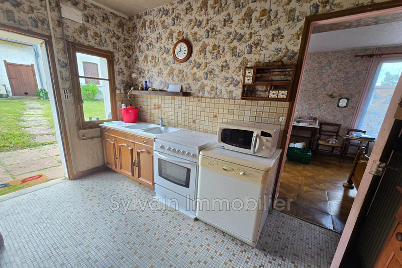 Maison - 231 m² - 13 pièces