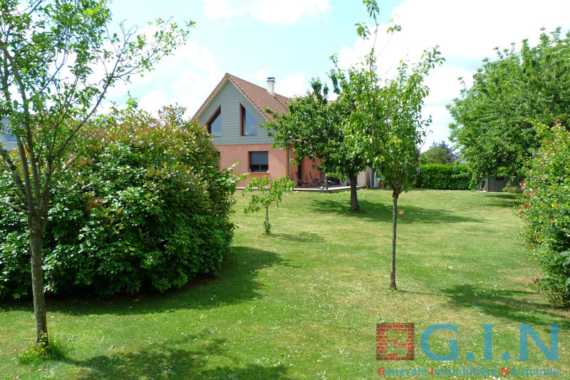 Maison - 213 m² - 10 pièces