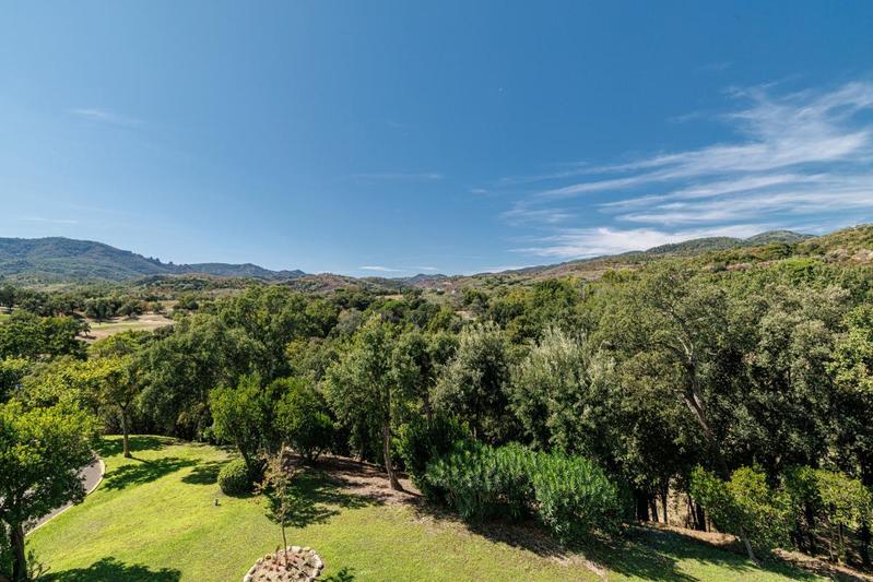 Appartement - 110 m² - 4 pièces