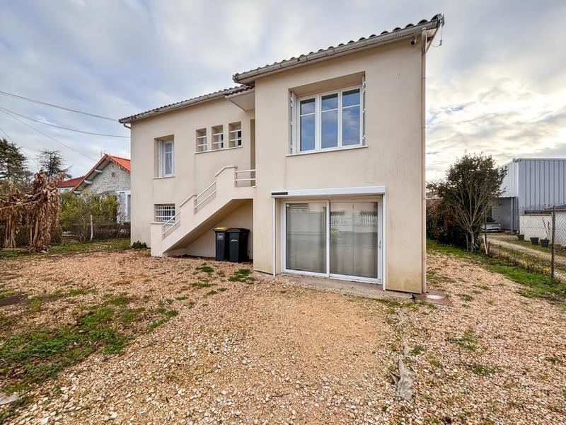 Maison - 136 m² - 4 pièces