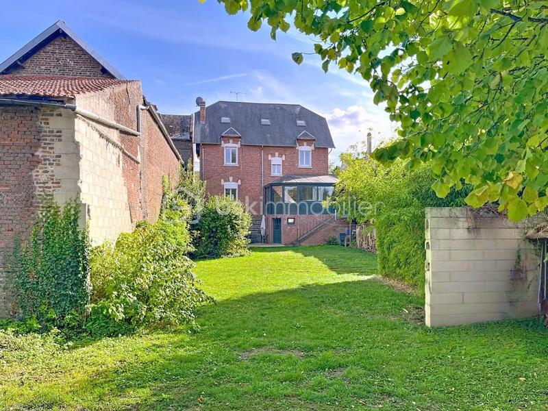 Maison de maîtres - 256 m² - 9 pièces