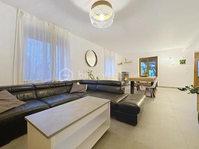 Maison - 132 m² - 4 pièces