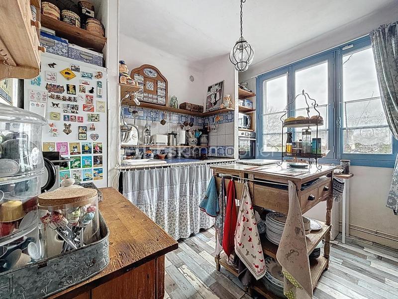 Immeuble - 190 m² - 8 pièces