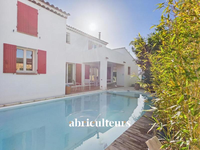 Maison ancienne - 170 m² - 7 pièces