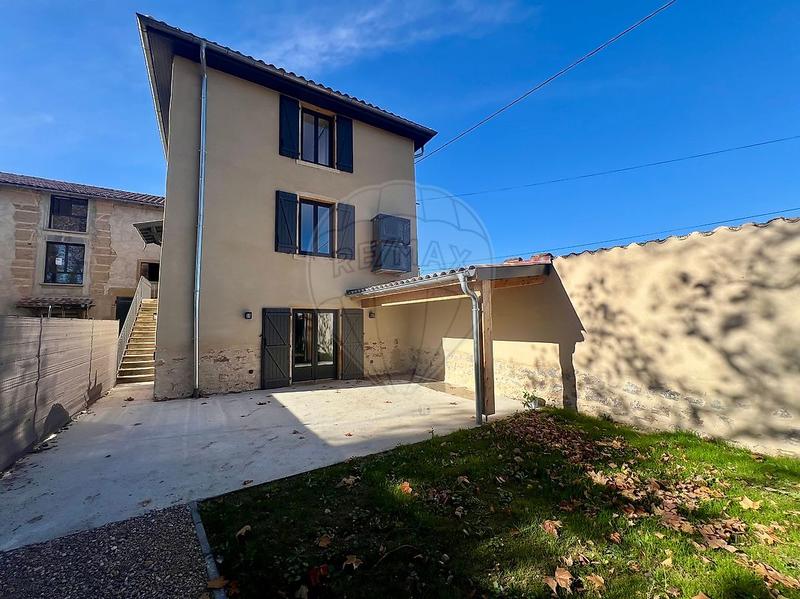 Maison - 180 m² - 6 pièces