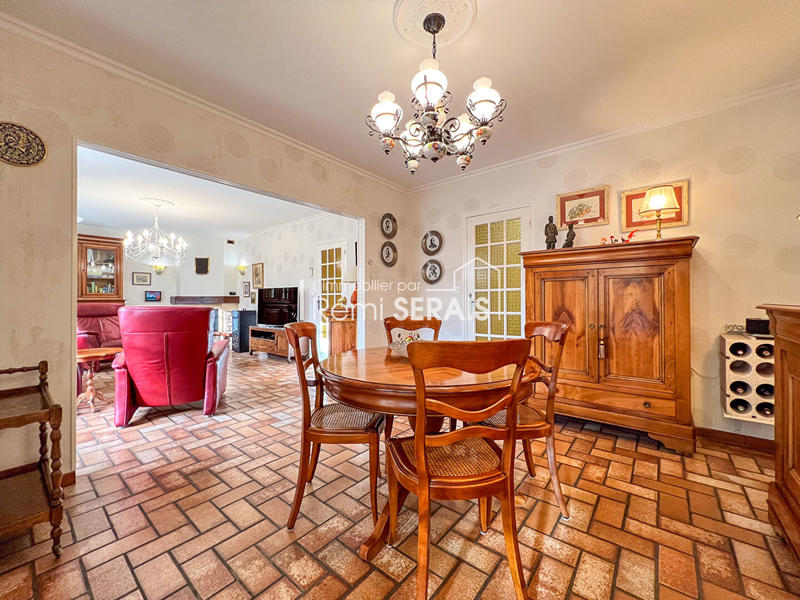 Maison - 163 m² - 5 pièces