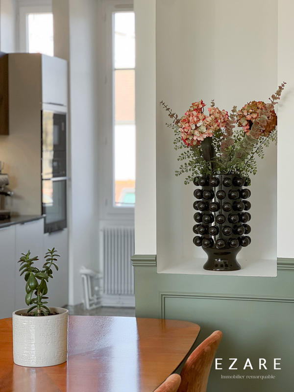 Appartement - 93 m² - 5 pièces