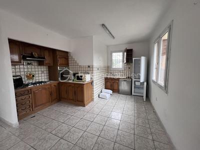 Maison - 143 m² - 6 pièces