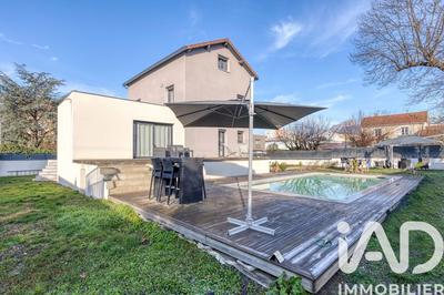 Maison - 149 m² - 5 pièces