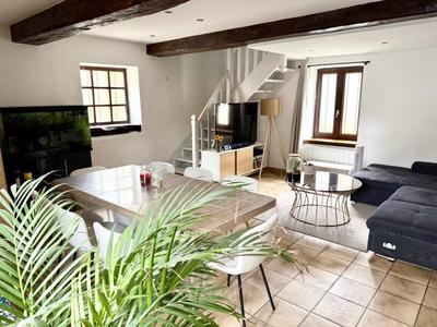 Maison - 90 m² - 3 pièces