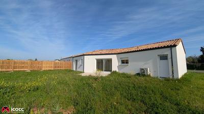 Maison - 92 m² - 4 pièces