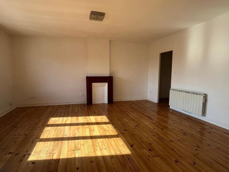 Appartement - 91 m² - 2 pièces