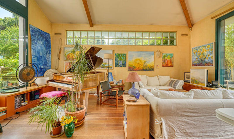 Appartement - 262 m² - 10 pièces