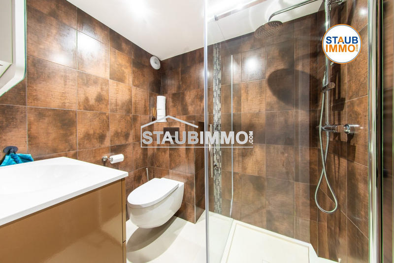 Villa - 437 m² - 13 pièces