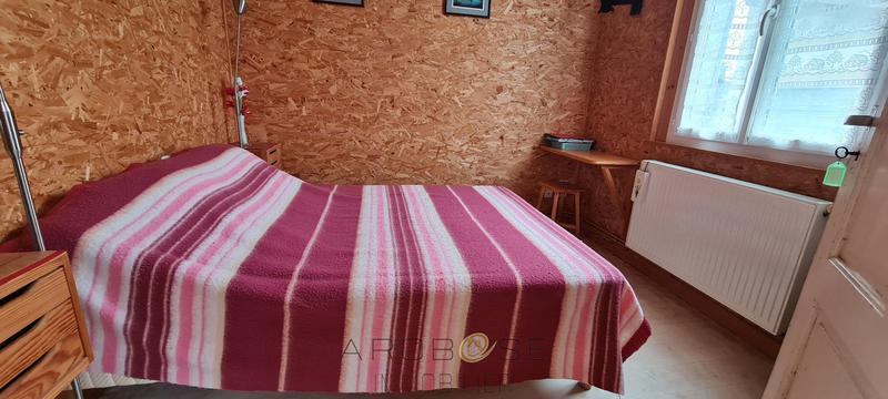 Maison - 100 m² - 7 pièces