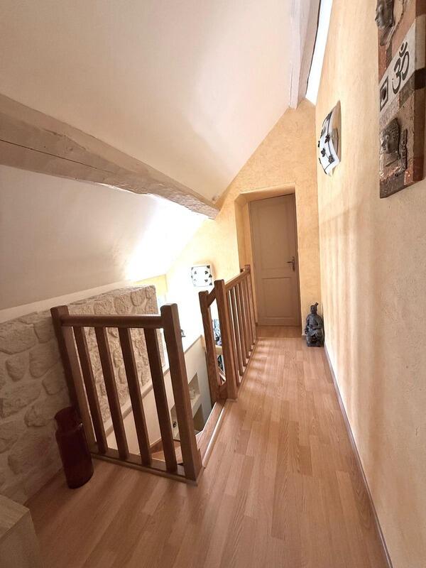 Maison - 170 m² - 6 pièces