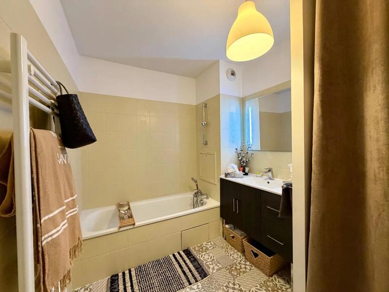 Appartement - 142 m² - 5 pièces