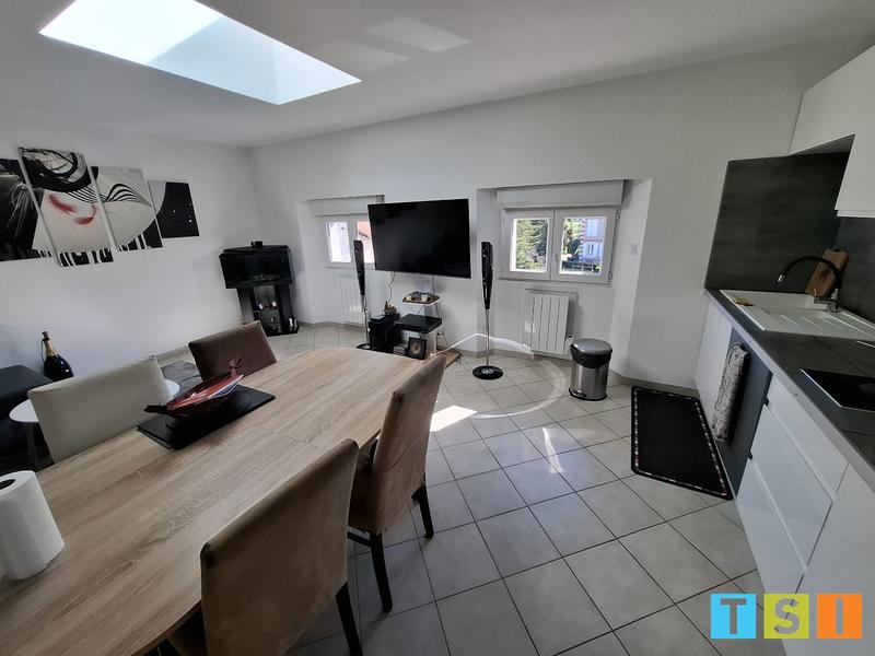 Appartement - 83 m² - 4 pièces
