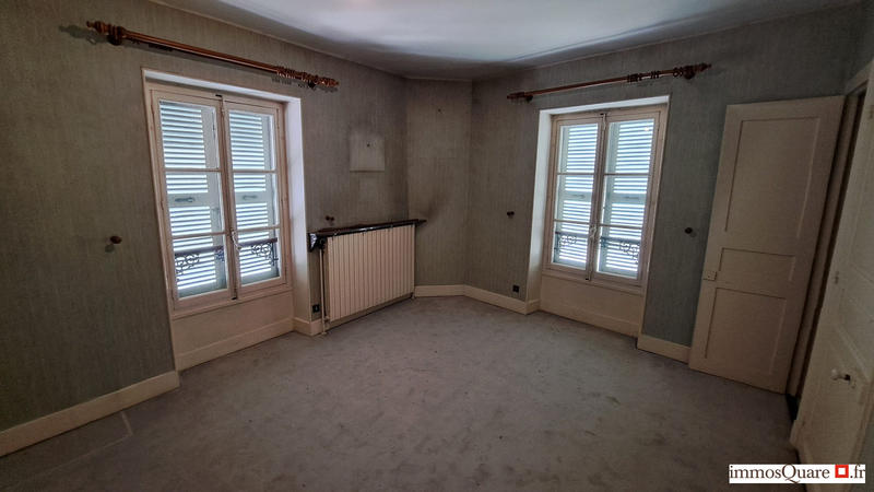 Maison ancienne - 190 m² - 6 pièces