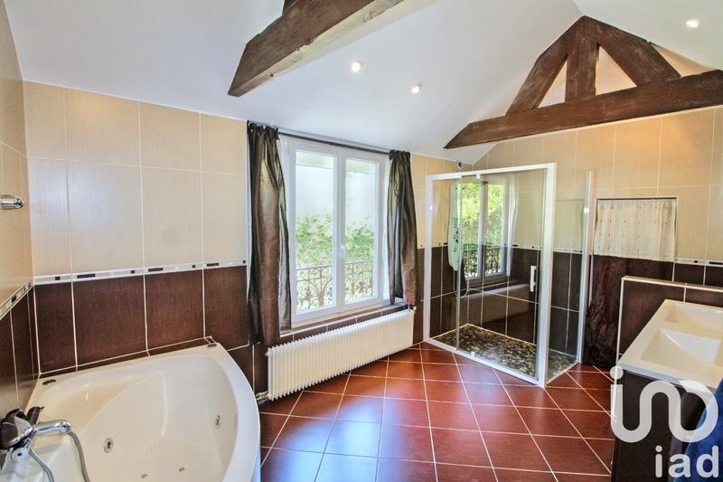 Maison - 117 m² - 5 pièces