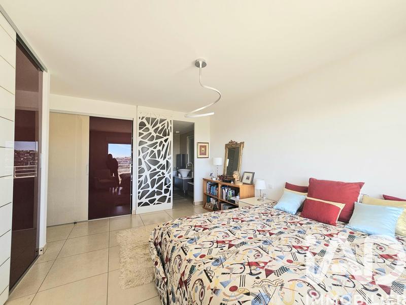 Appartement - 108 m² - 3 pièces