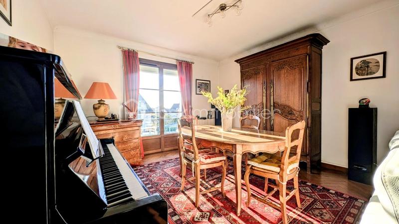 Maison - 153 m² - 7 pièces