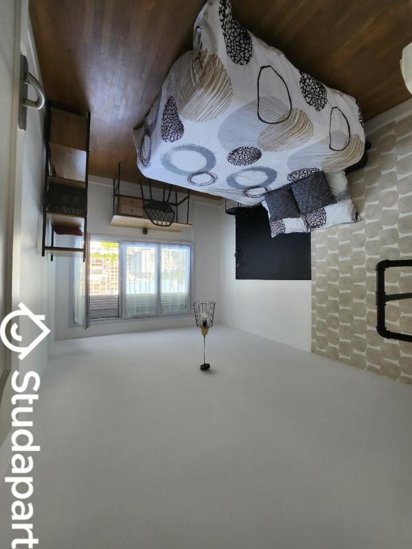 Chambre - 11 m² - 1 pièce