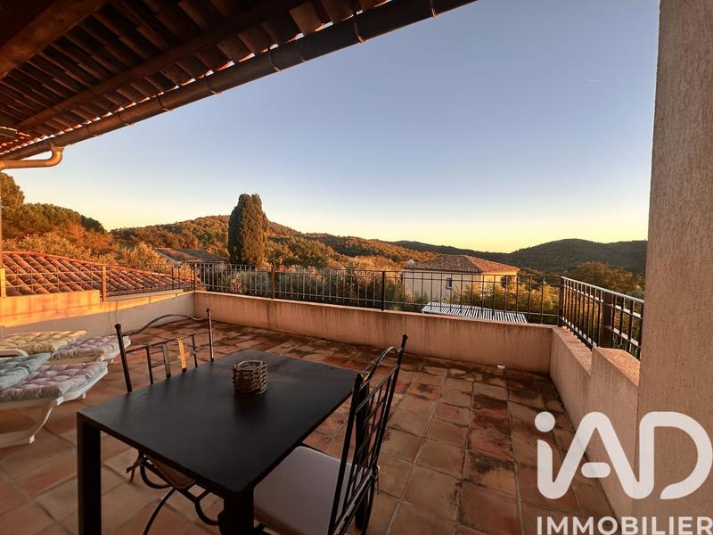 Maison - 320 m² - 13 pièces