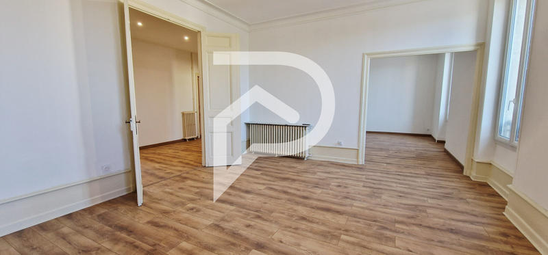 Appartement - 106 m² - 4 pièces