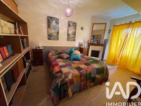 Maison de village - 242 m² - 10 pièces