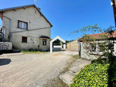 Maison - 160 m² - 7 pièces