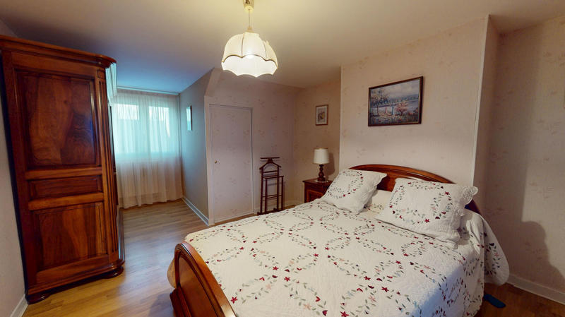 Maison - 90 m² - 3 pièces