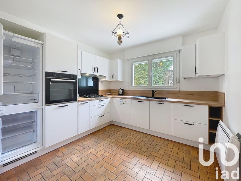 Maison - 175 m² - 12 pièces