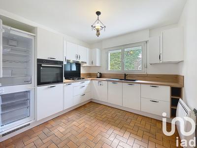 Maison - 175 m² - 12 pièces