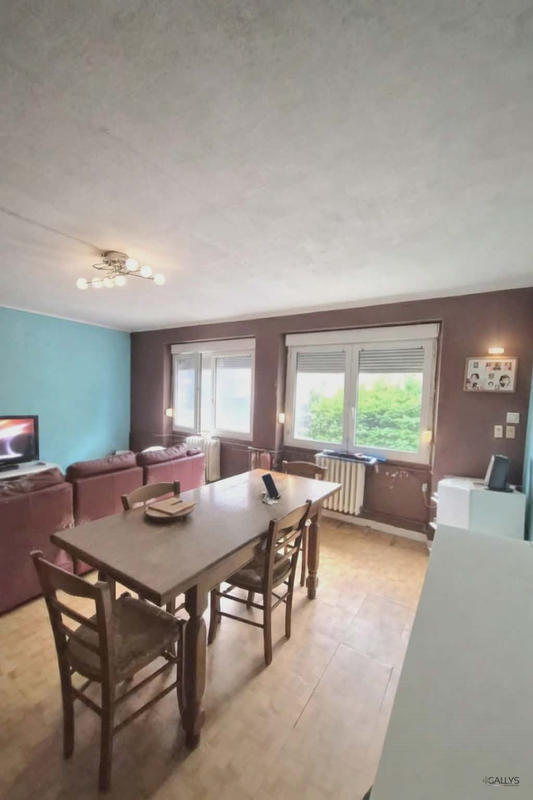 Appartement - 85 m² - 4 pièces