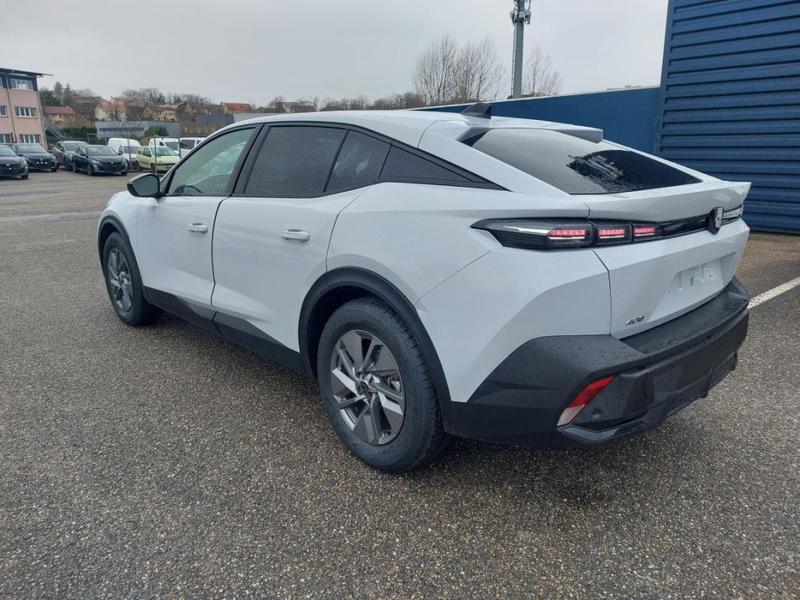 Peugeot 408 Hybrid 136 e-Dcs6 Allure / Pack Navigation 26 841 Km