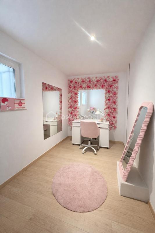 Appartement - 90 m² - 4 pièces