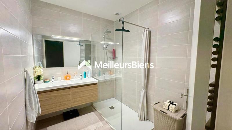 Maison de ville - 92 m² - 5 pièces