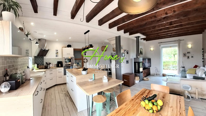 Maison - 135 m² - 6 pièces