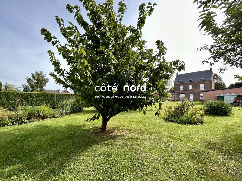 Maison - 200 m² - 9 pièces