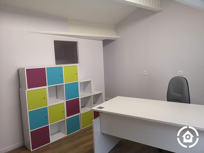 Bureau - 43 m² - 2 pièces